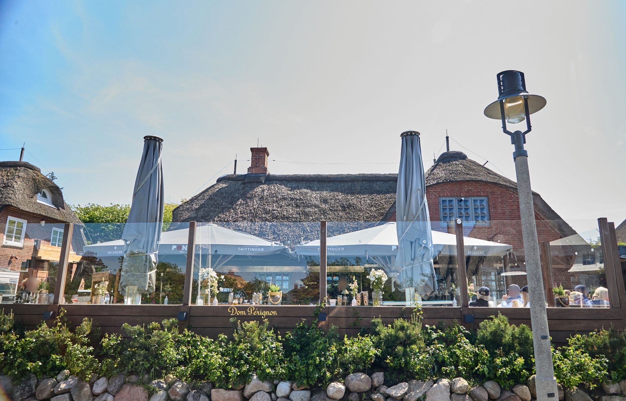 Rassistisches Gegröle auf Sylt: Betreiber ergreifen rechtliche Schritte