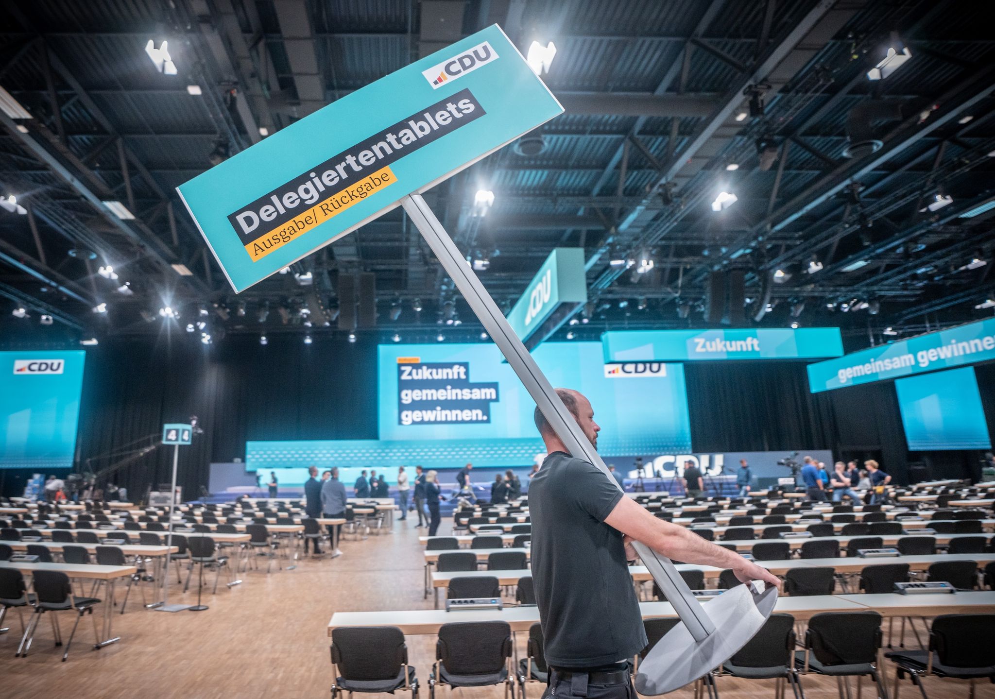 Tag der Wahrheit für Friedrich Merz: CDU startet in Bundesparteitag