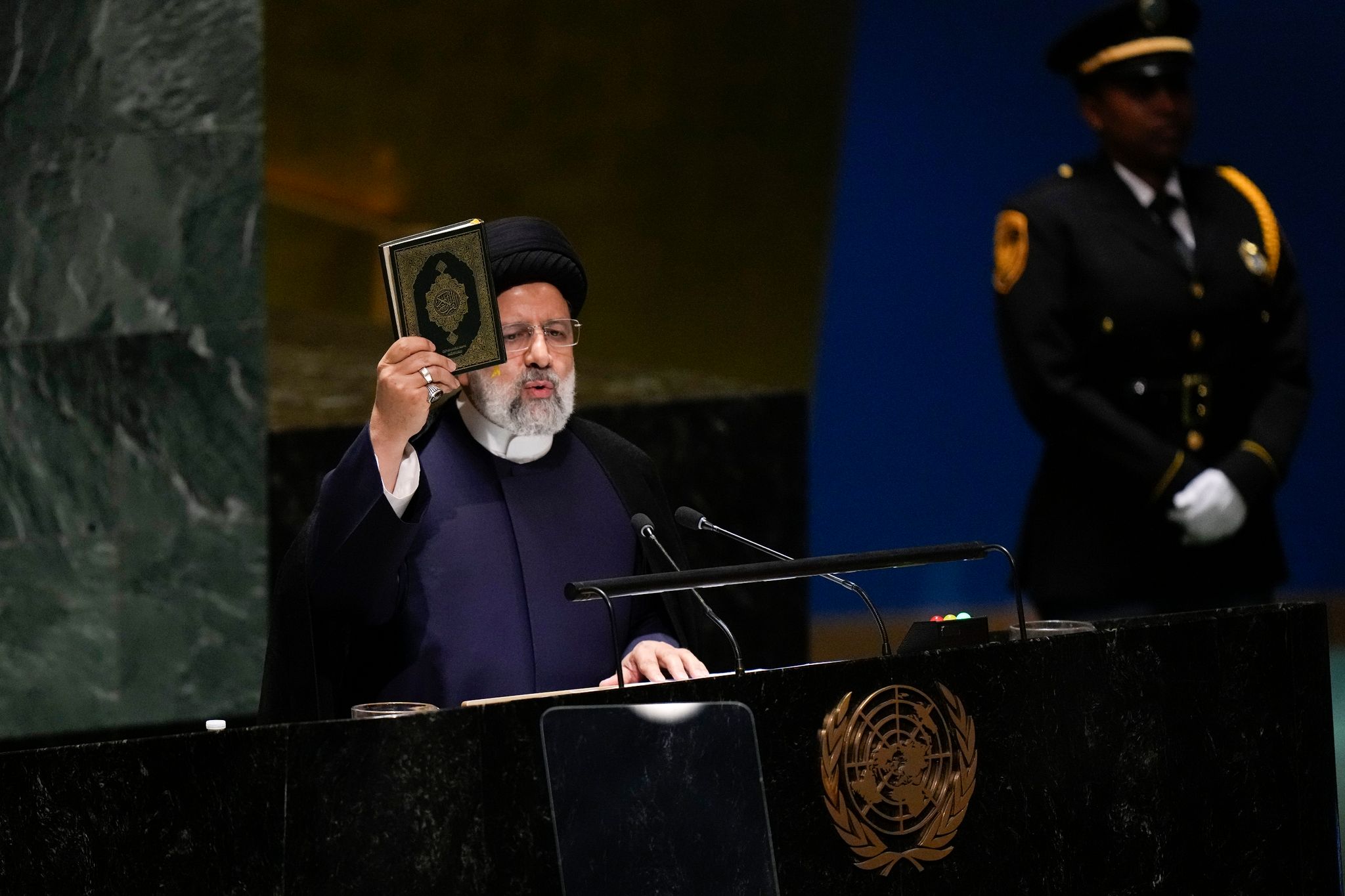 EU bekundet Beileid nach Tod von iranischem Präsidenten