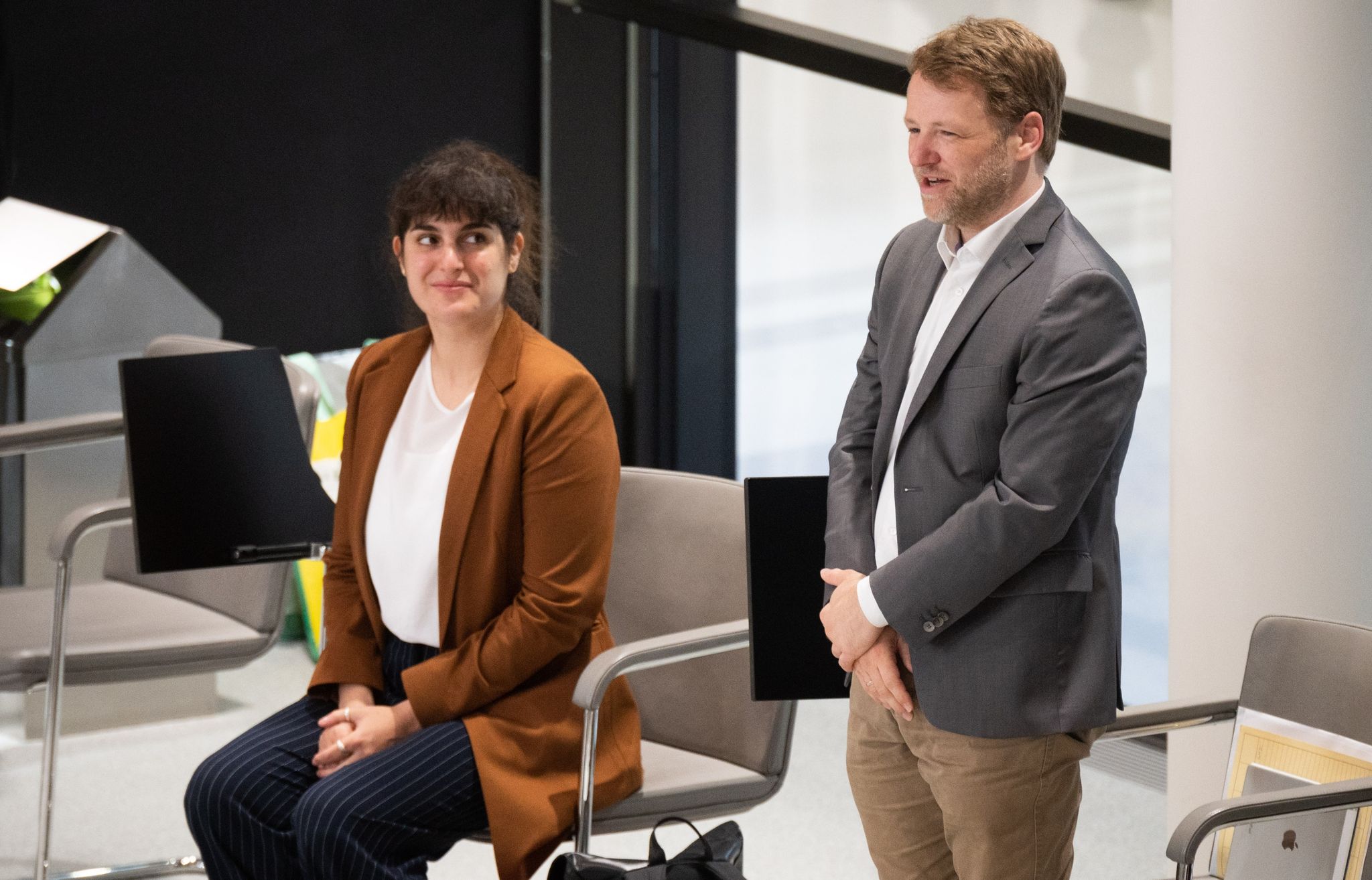 Grünen-Politikerin Kollenrott bei Angriff leicht verletzt