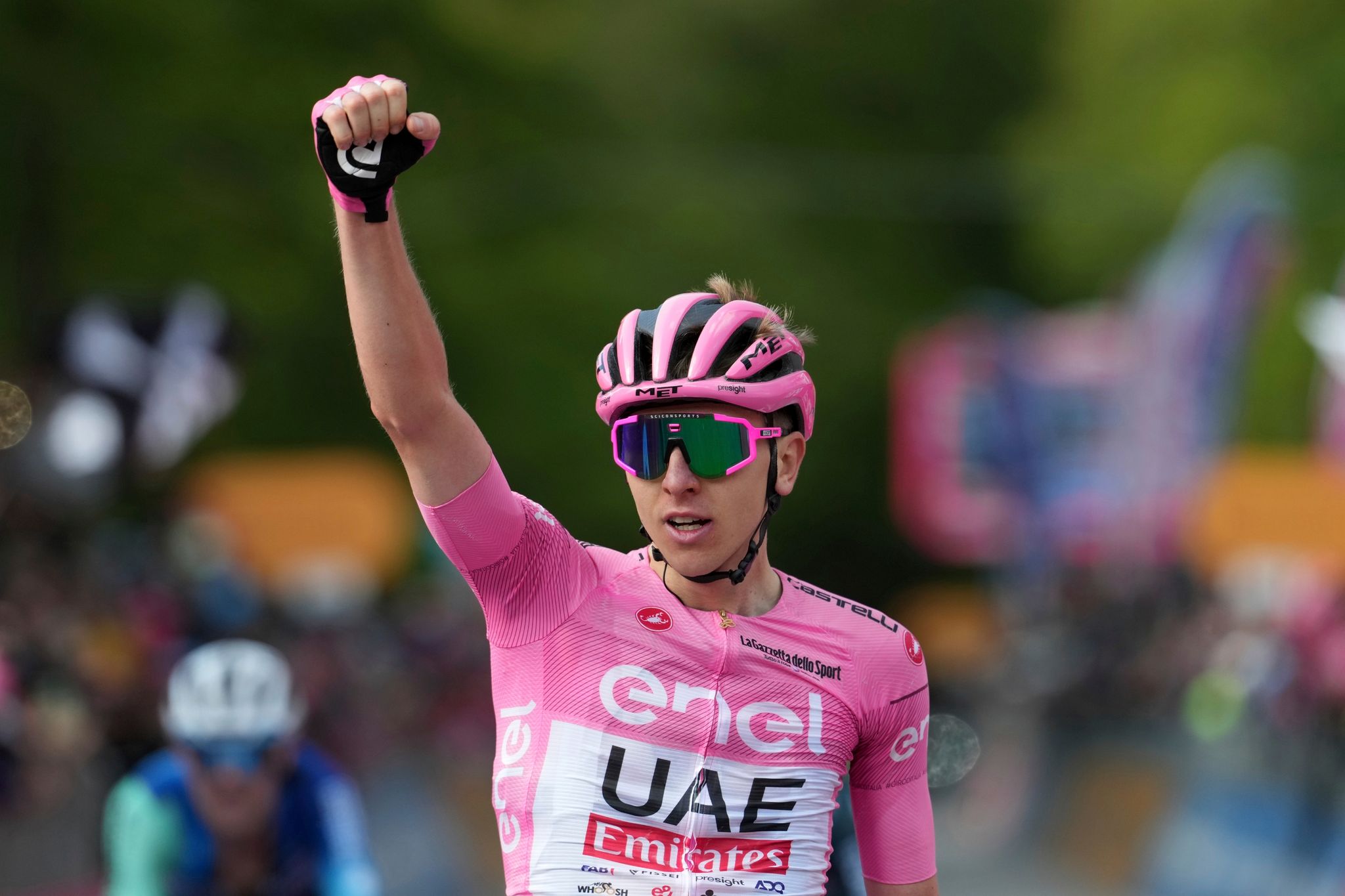 Der Triumphzug von Tadej Pogacar beim Giro d’Italia hält an