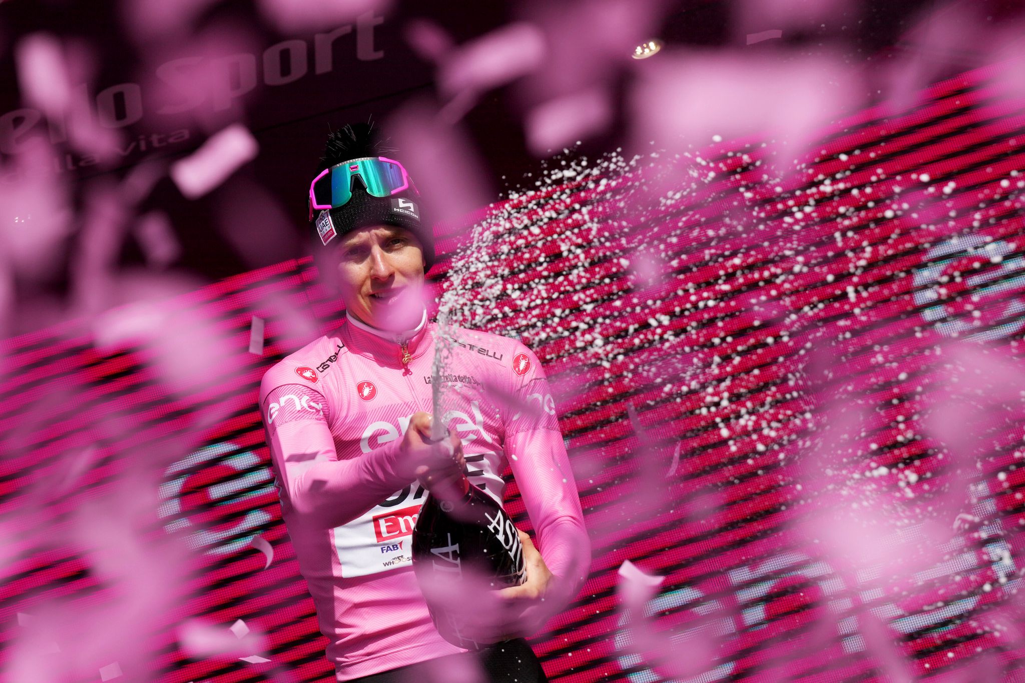 Übermächtiger Pogacar dominiert den Giro d’Italia