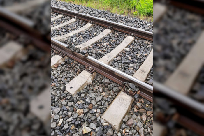 Magdeburg: 11-Jährige legen Steine auf und spannen Kabel über Bahngleise – Bahnanlagen sind keine Spielplätze!