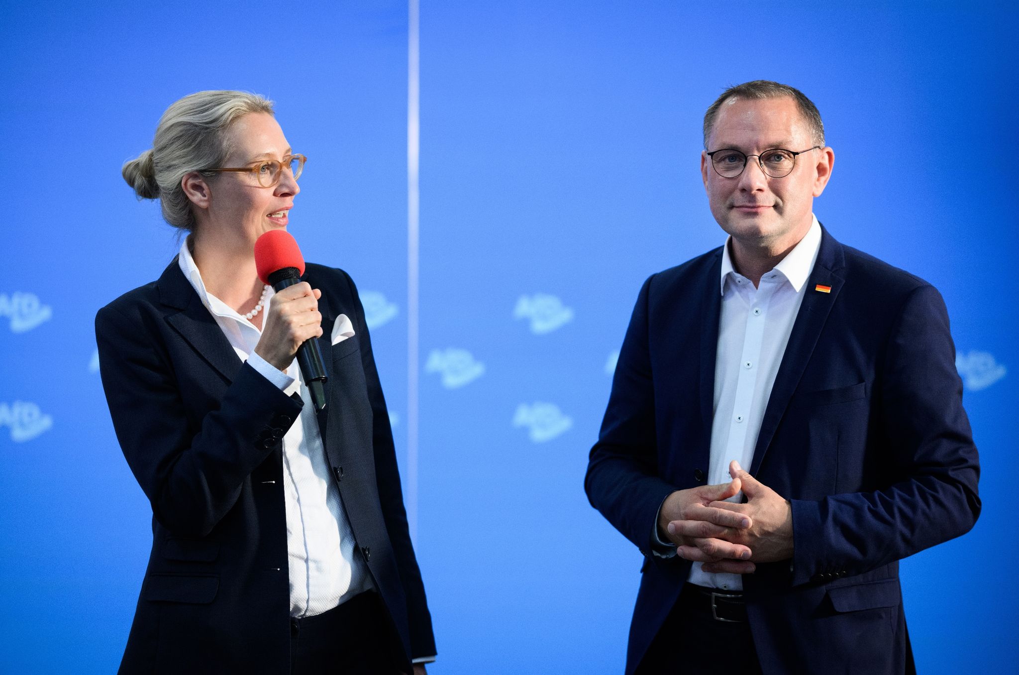 AfD wählt bei Parteitag neue Spitze – Polizei im Großeinsatz