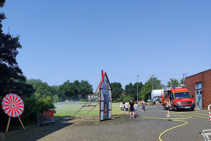 Feuerwehr Bremerhaven Sommerferienprogramm