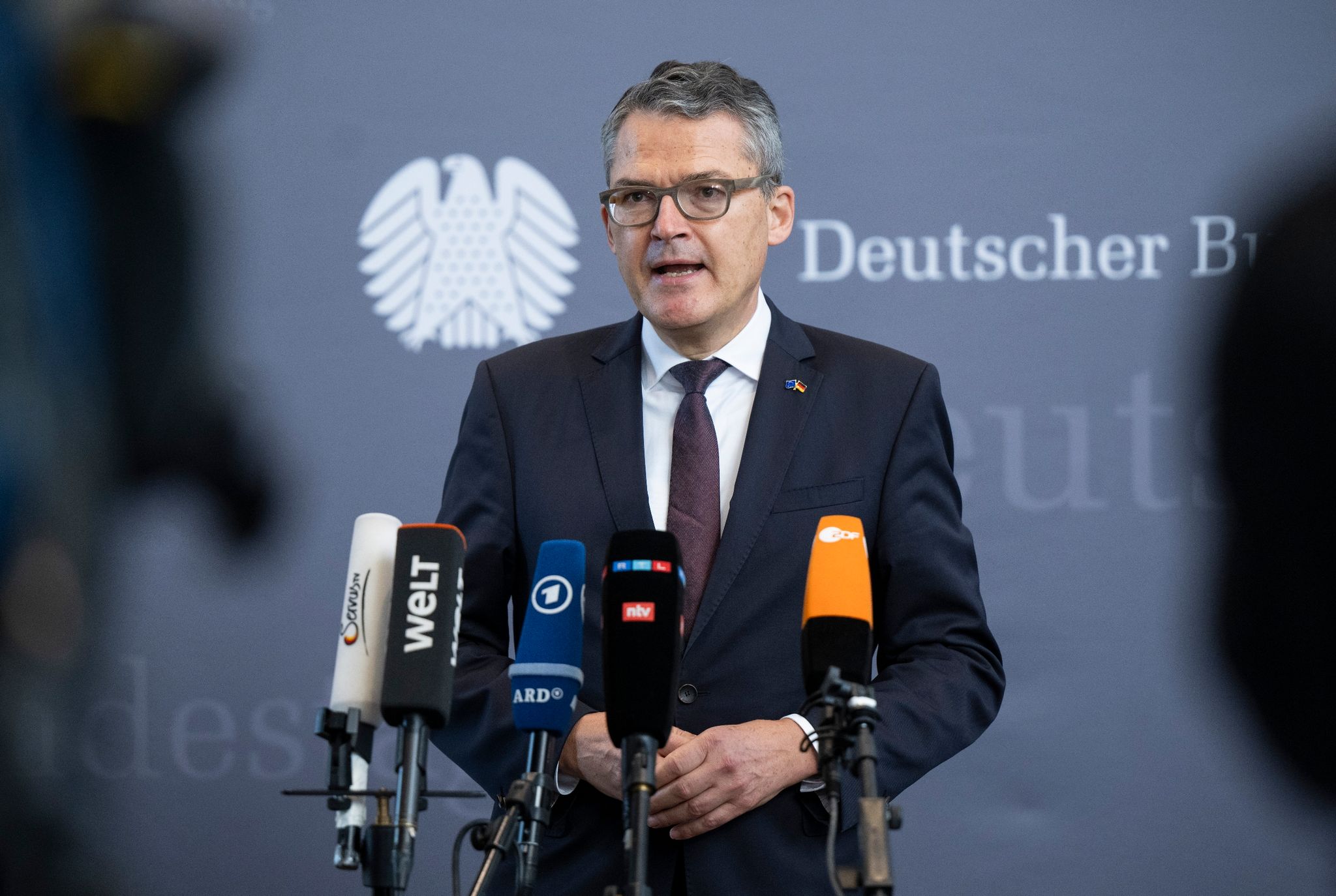 CDU-Politiker Kiesewetter in Aalen bei Wahlkampf angegangen