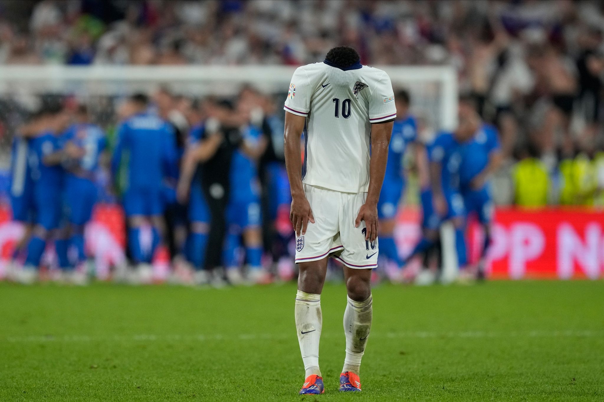England in der Krise vor K.-o.-Runde