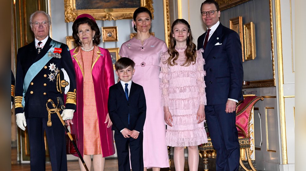 Schwedische Royals feiern Nationalfeiertag mit Estelle und Oscar im Mittelpunkt