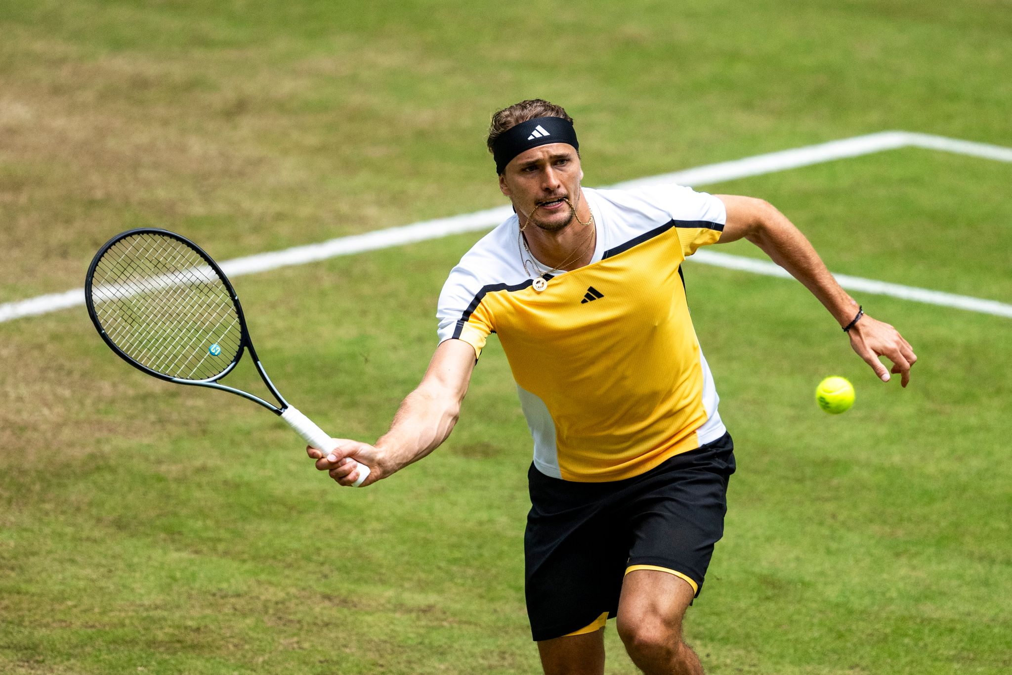 Alexander Zverev verpasst Heimerfolg in Halle gegen Hurkacz