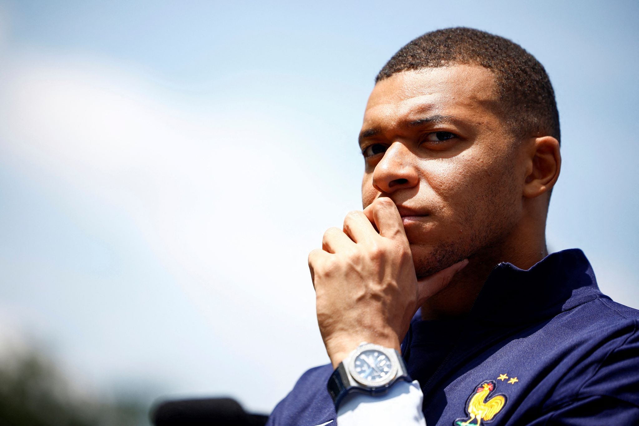 Real Madrid präsentiert Kylian Mbappé als neuen Superstar
