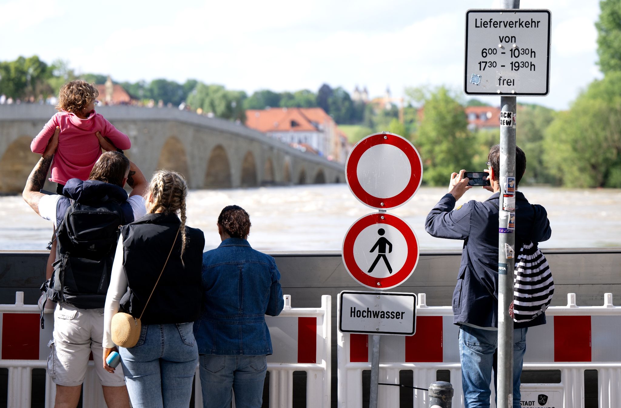 Hochwasserlage in Bayern entspannt sich