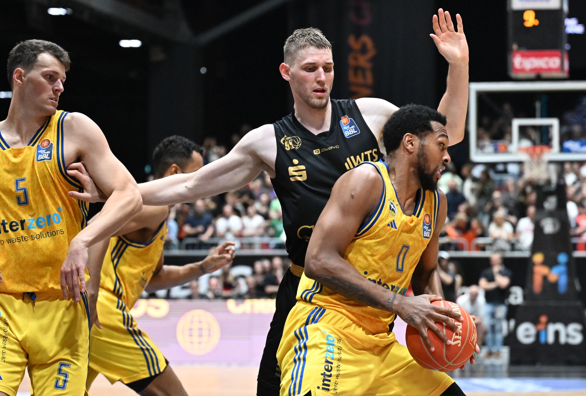 Alba Berlin erzwingt Entscheidungsspiel gegen Niners Chemnitz