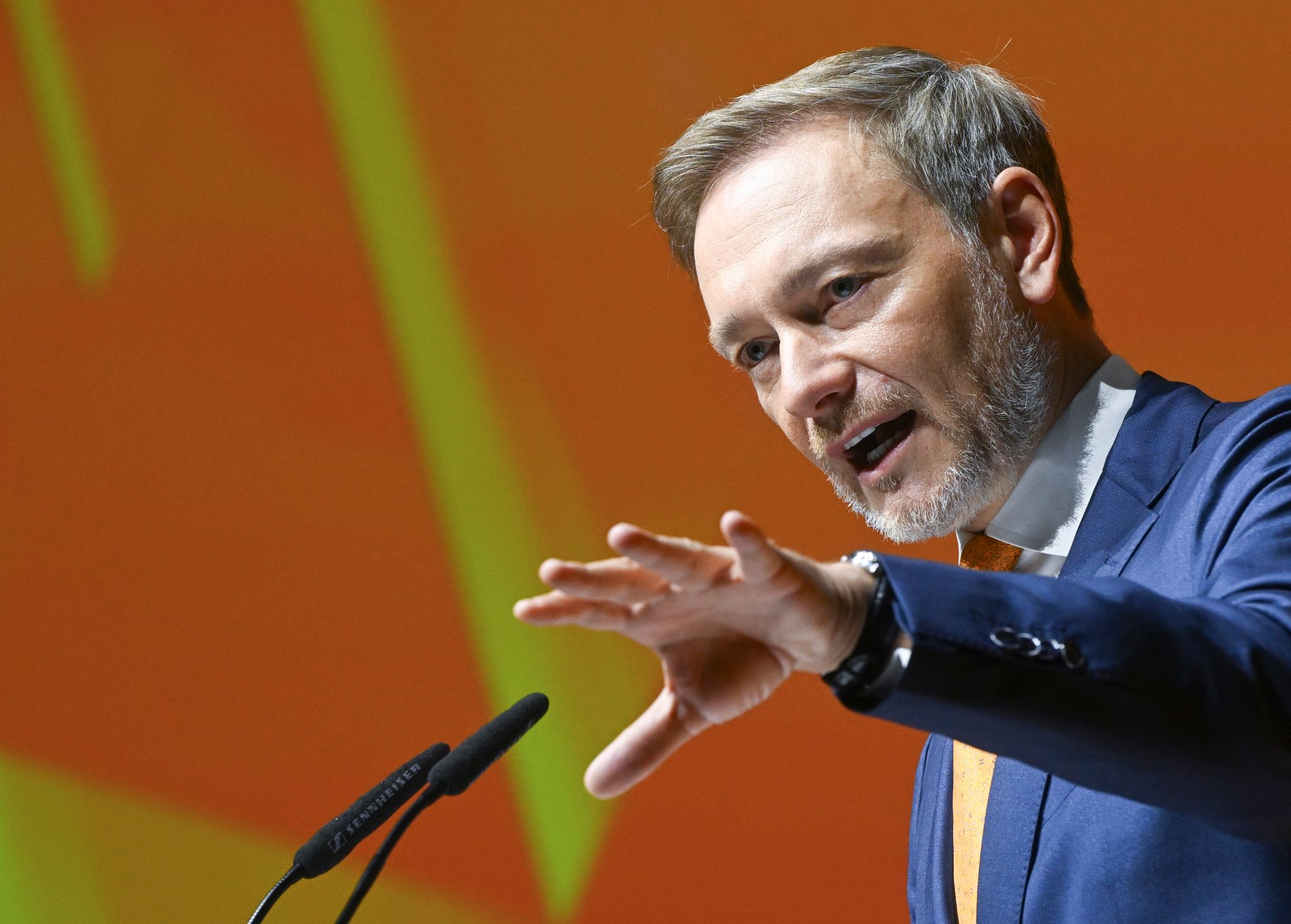 Christian Lindner fordert Schuldenbremse und Soli-Abschaffung