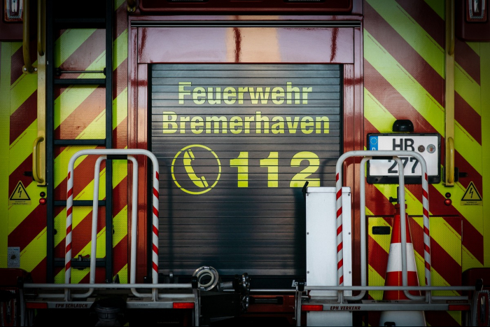 Bremerhaven: Feuermeldung in Mehrfamilienhaus