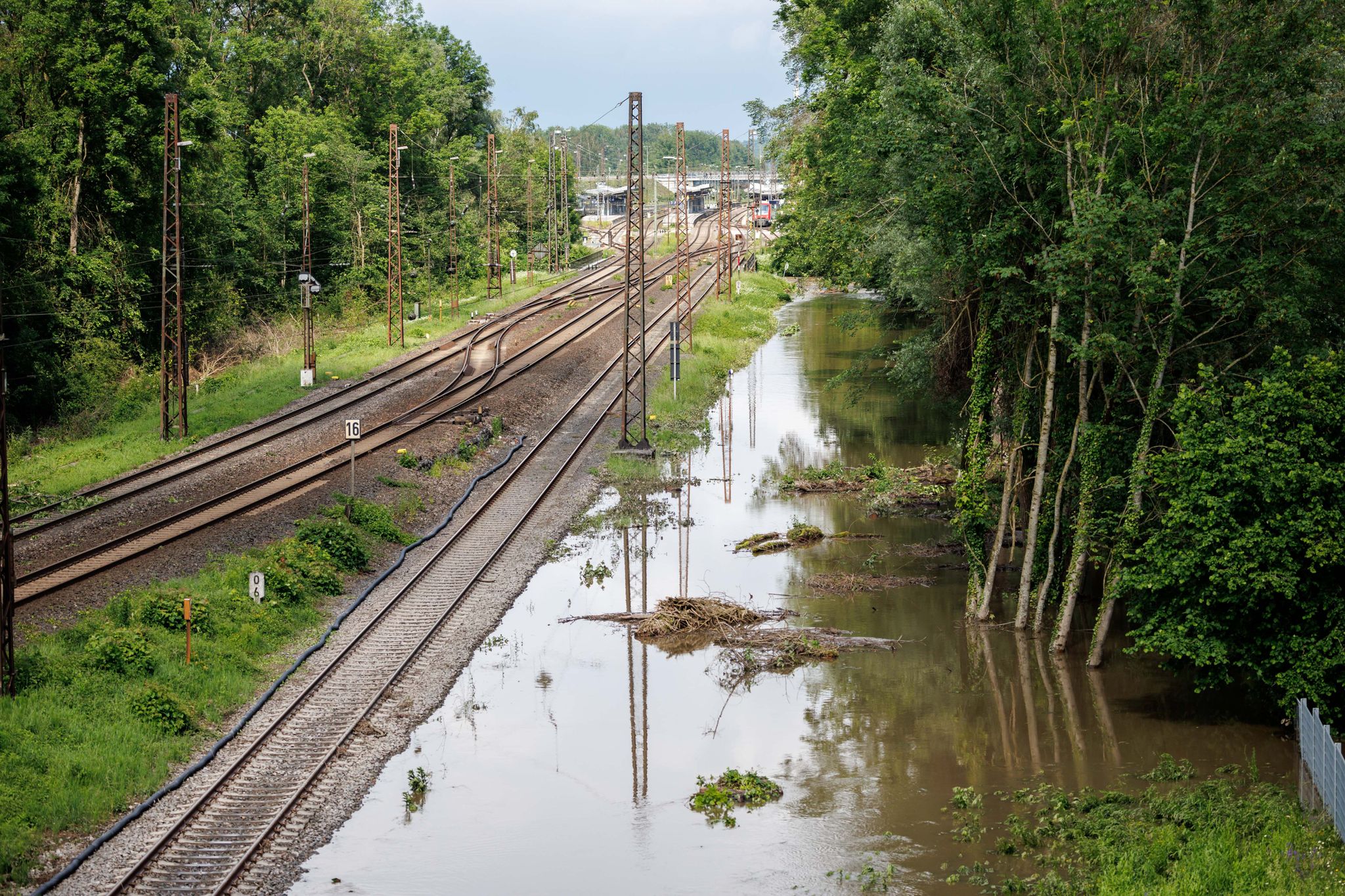 Deutsche Bahn warnt vor Süddeutschland-Fahrten