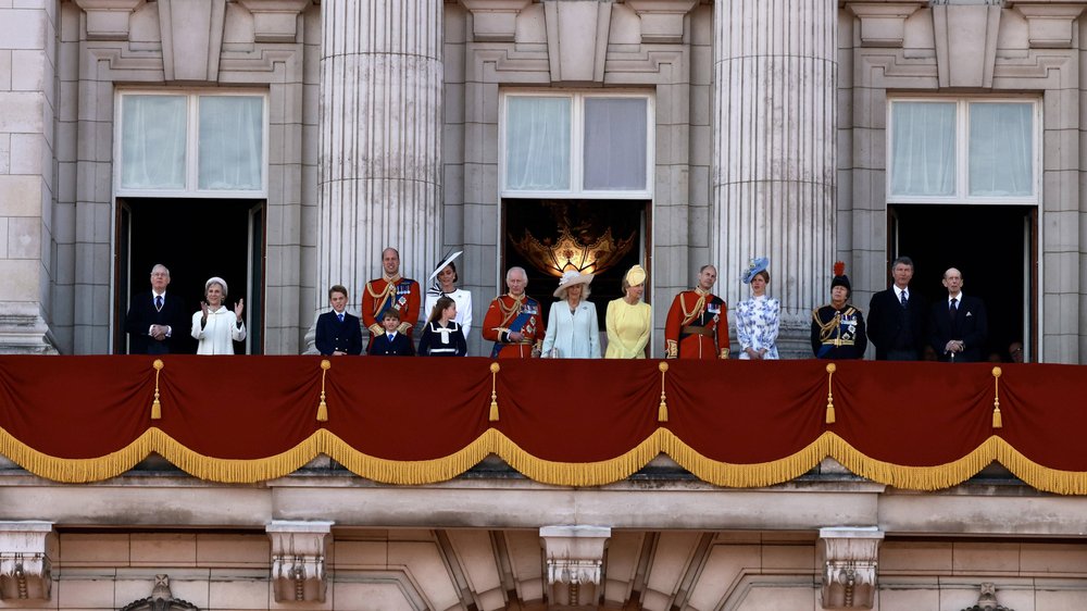 Ein Blick wie die Royals: Buckingham-Palast öffnet Balkonzimmer