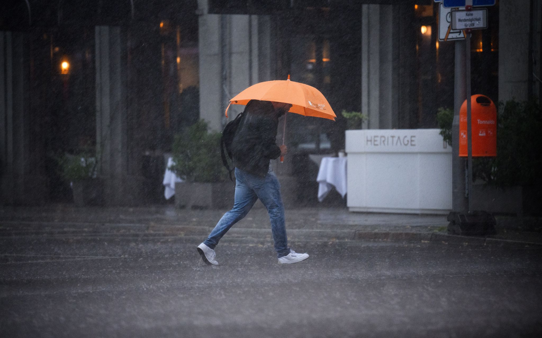 Unwetterwarnung in Deutschland: Gewitter und Starkregen erwartet