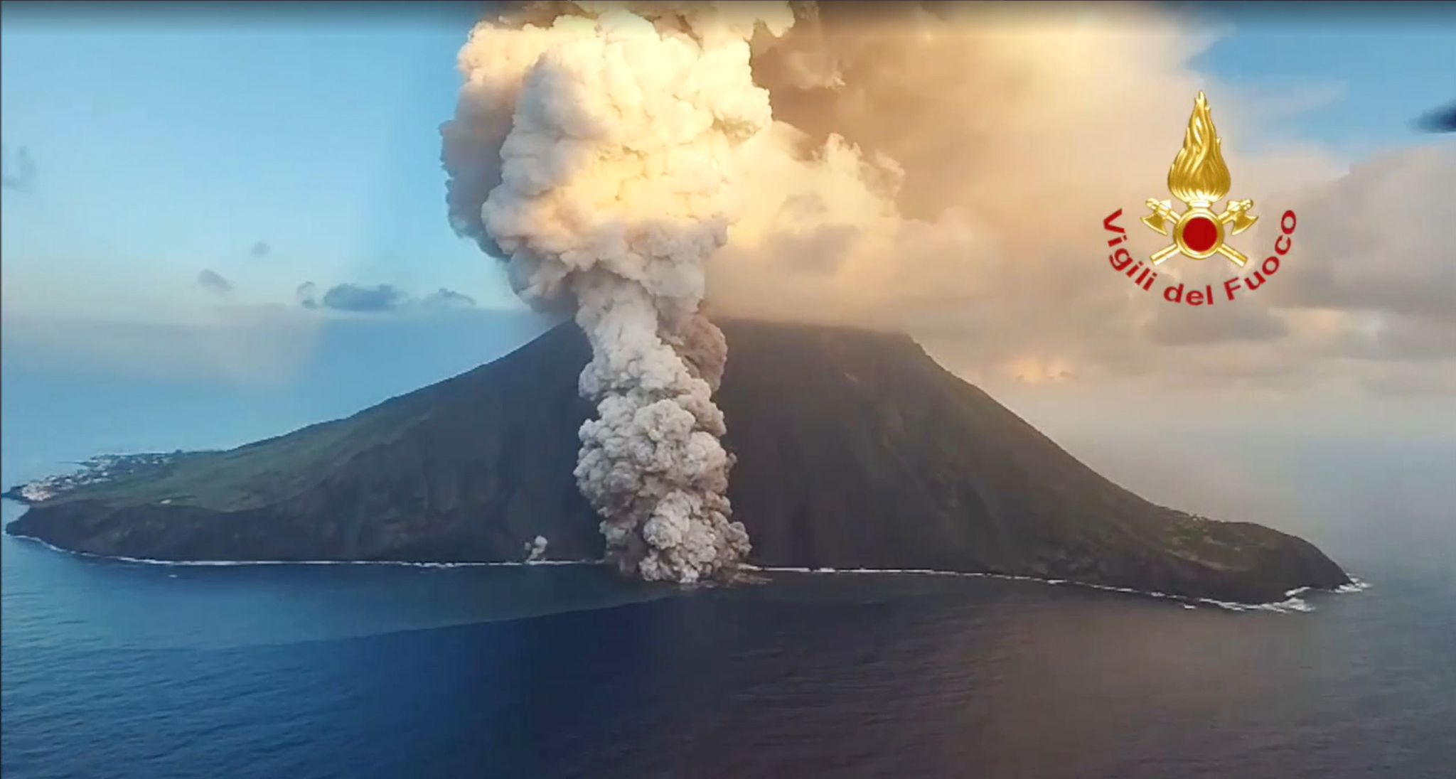 Stromboli kommt nicht zur Ruhe – Auch Ätna spuckt