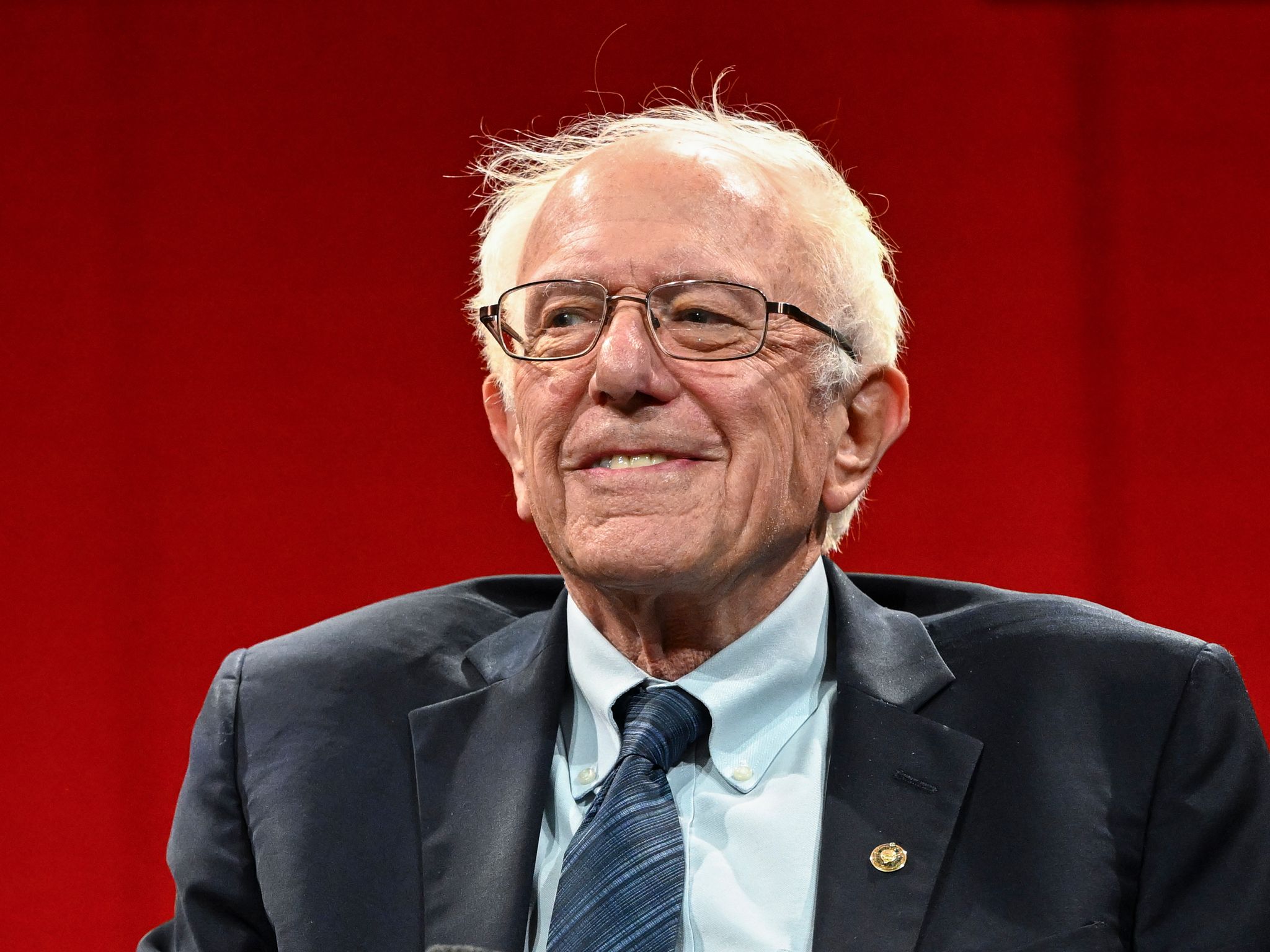 Biden erhält Unterstützung von Bernie Sanders