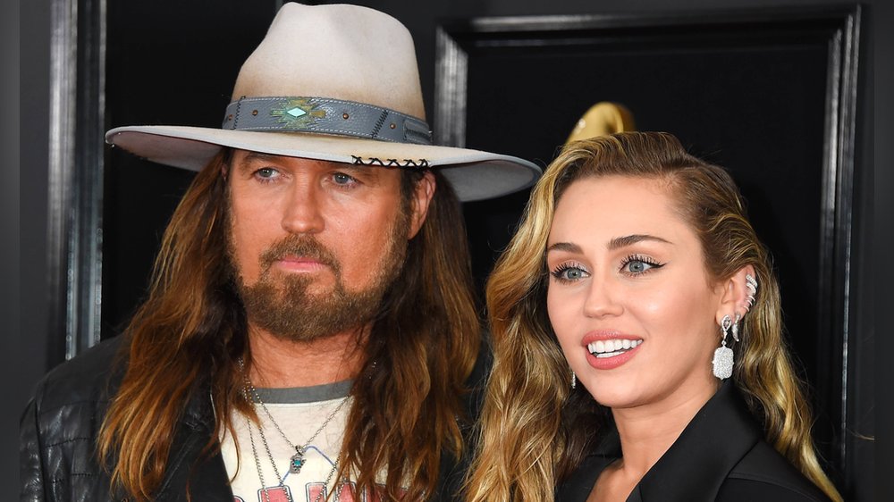 “Schlampe”, “Teufel”: Billy Ray Cyrus beschimpft Tochter Miley Cyrus