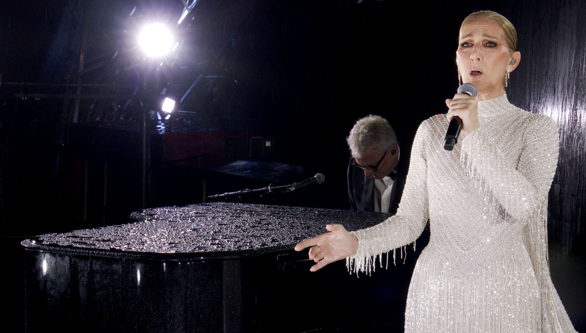 Weltbühne für Céline Dion – Star singt bei Olympia-Eröffnung