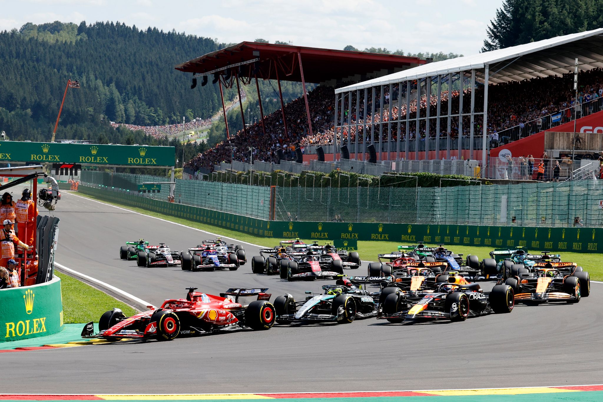 Verstappen mit Spa-Schadensbegrenzung bei Russell-Sieg