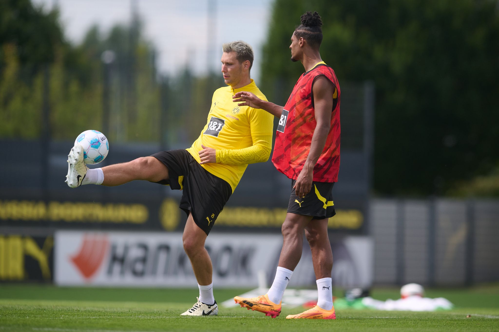 Sorgen um Guirassy: Wechsel zum BVB weiter offen