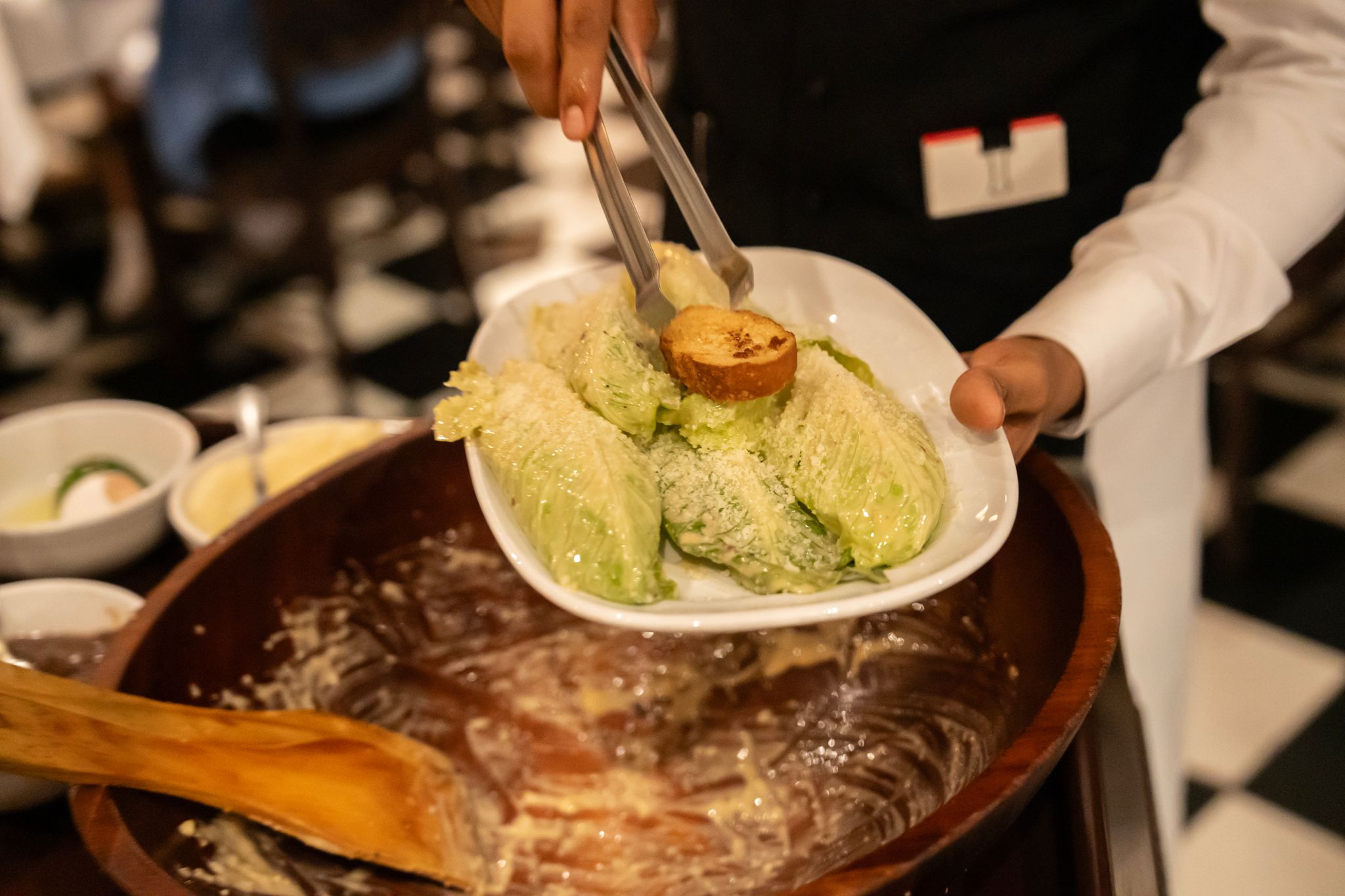 100 Jahre Caesar Salad: Eine kulinarische Legende aus Mexiko