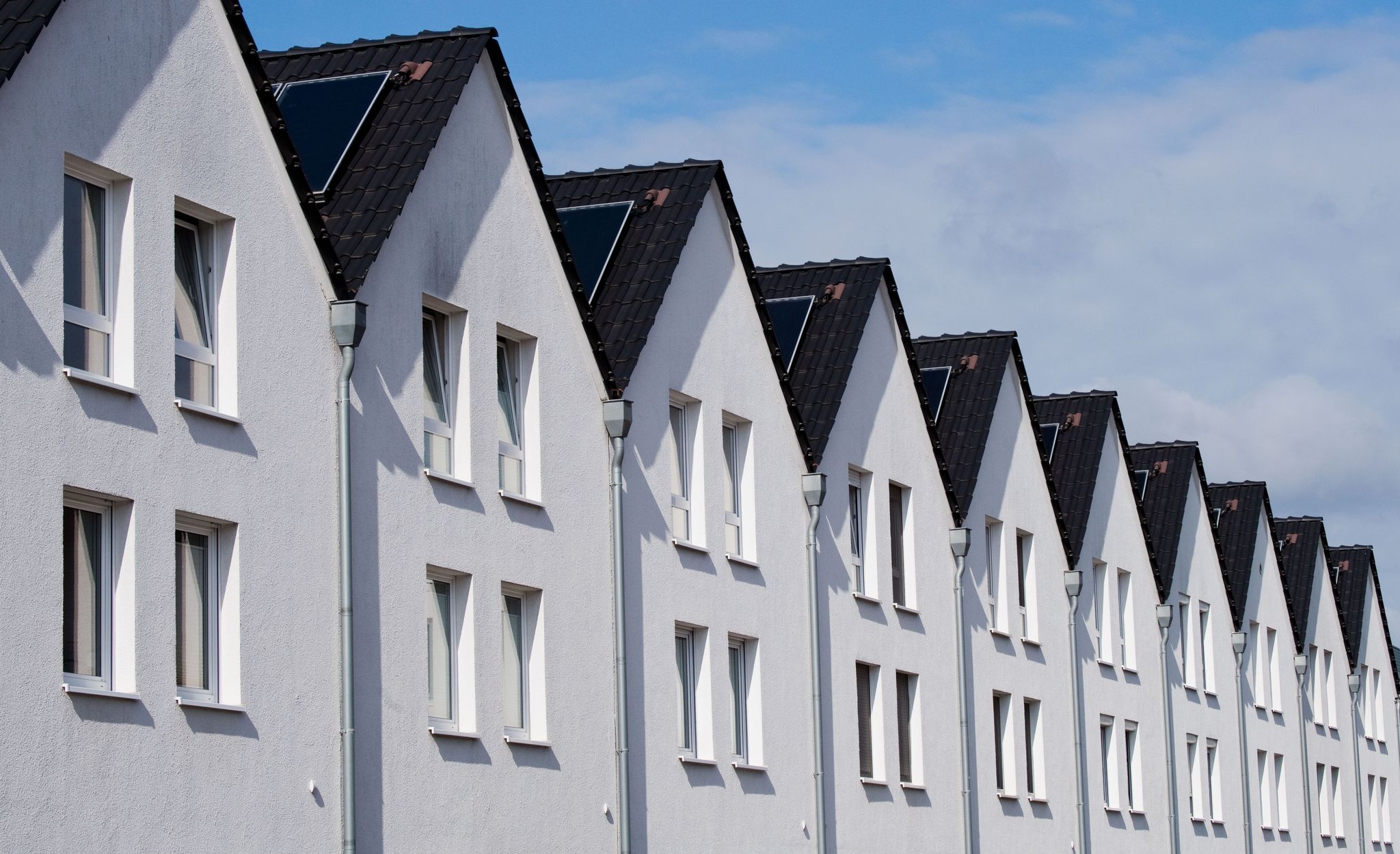 Abflachung des Mietpreisanstiegs in Metropolen, steigender Preisauftrieb außerhalb