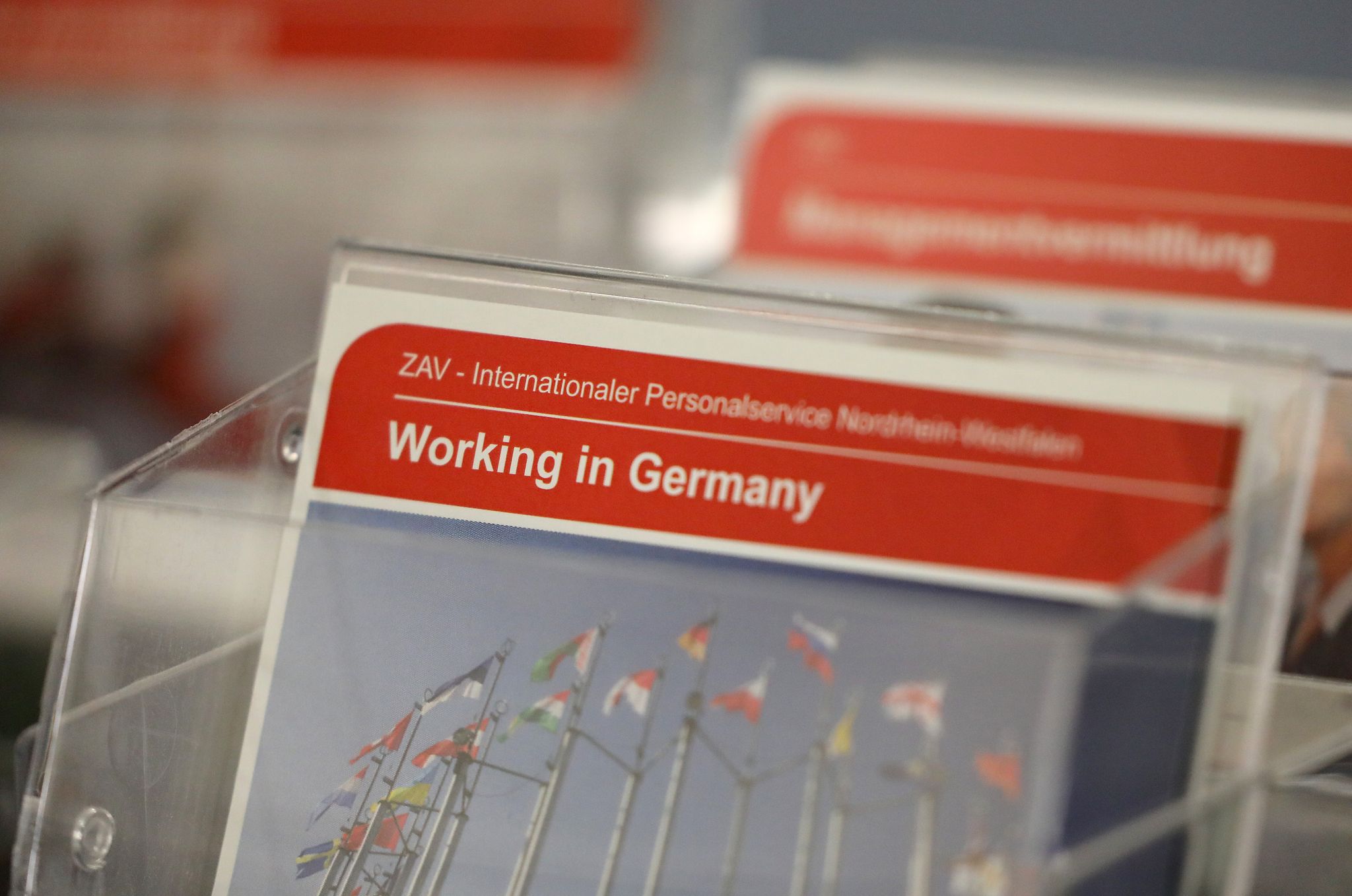 Gutachten: Zweifel an Steuerbonus für Auslands-Fachkräfte