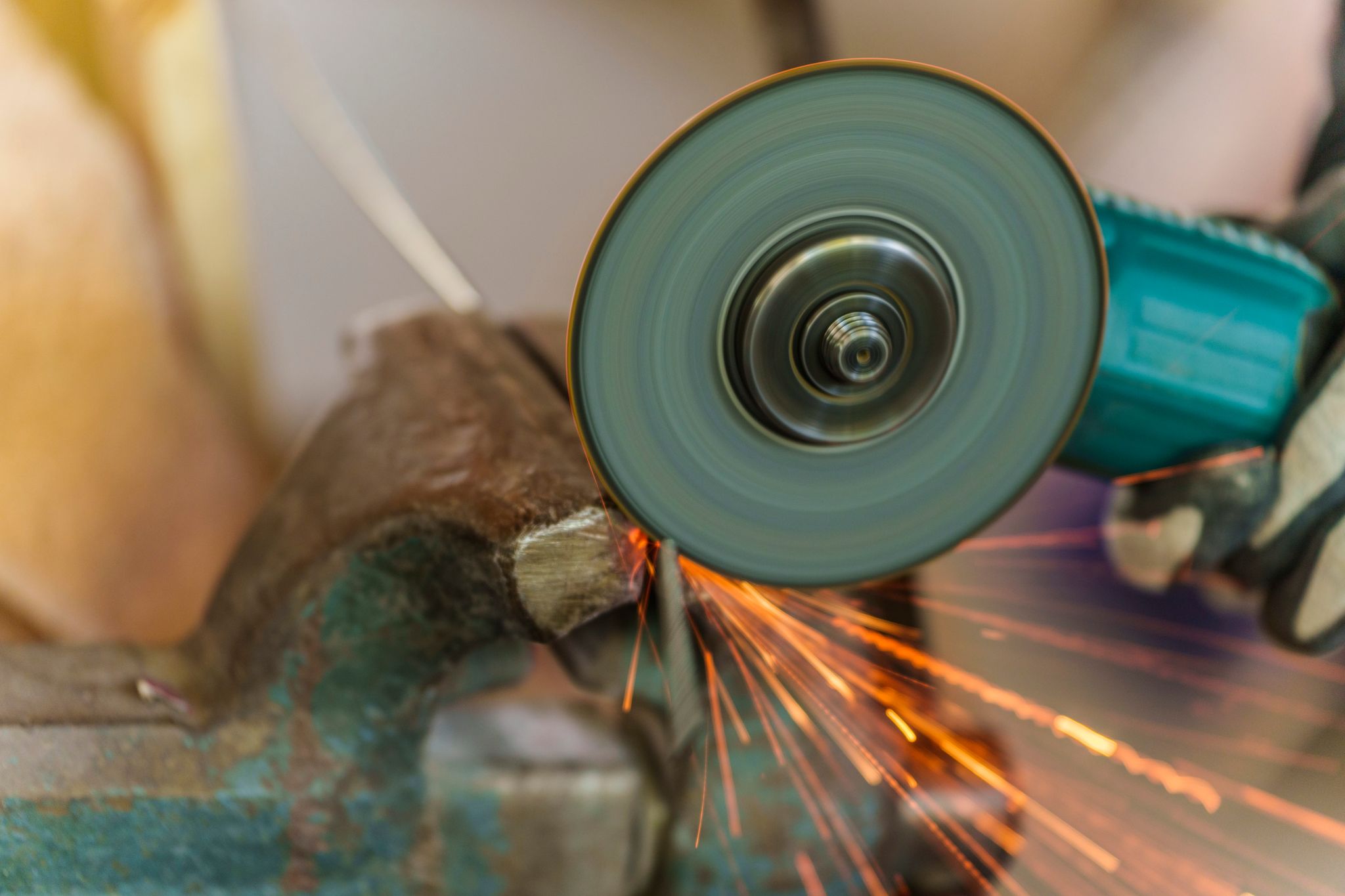 Mittelstand erwartet höhere Kosten – und hebt Preise an