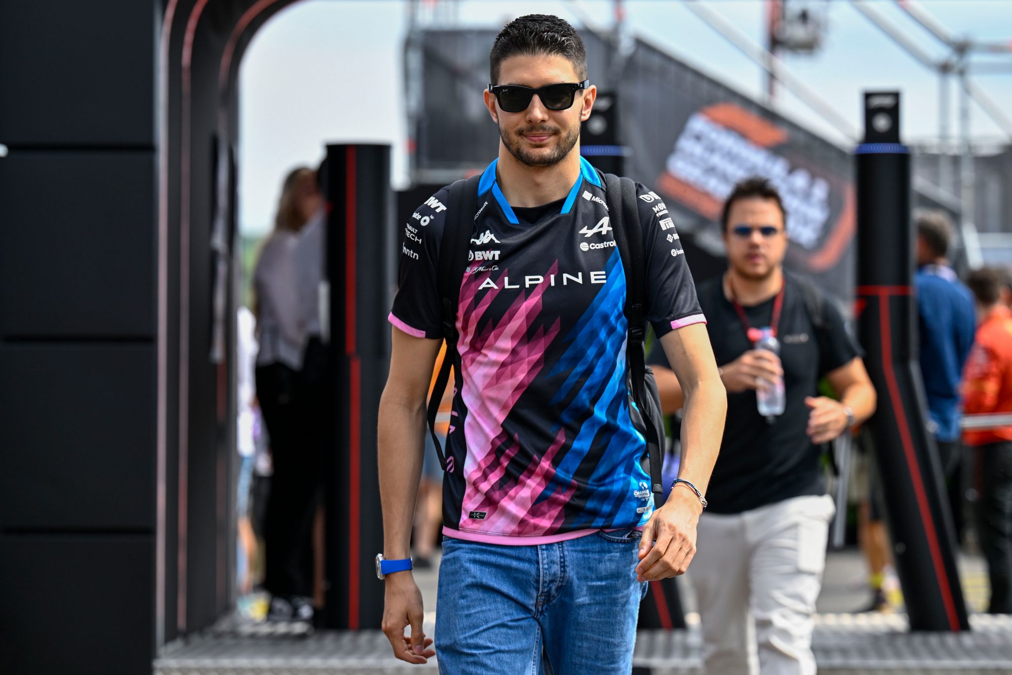 Esteban Ocon wird ab 2025 Stammpilot bei Haas