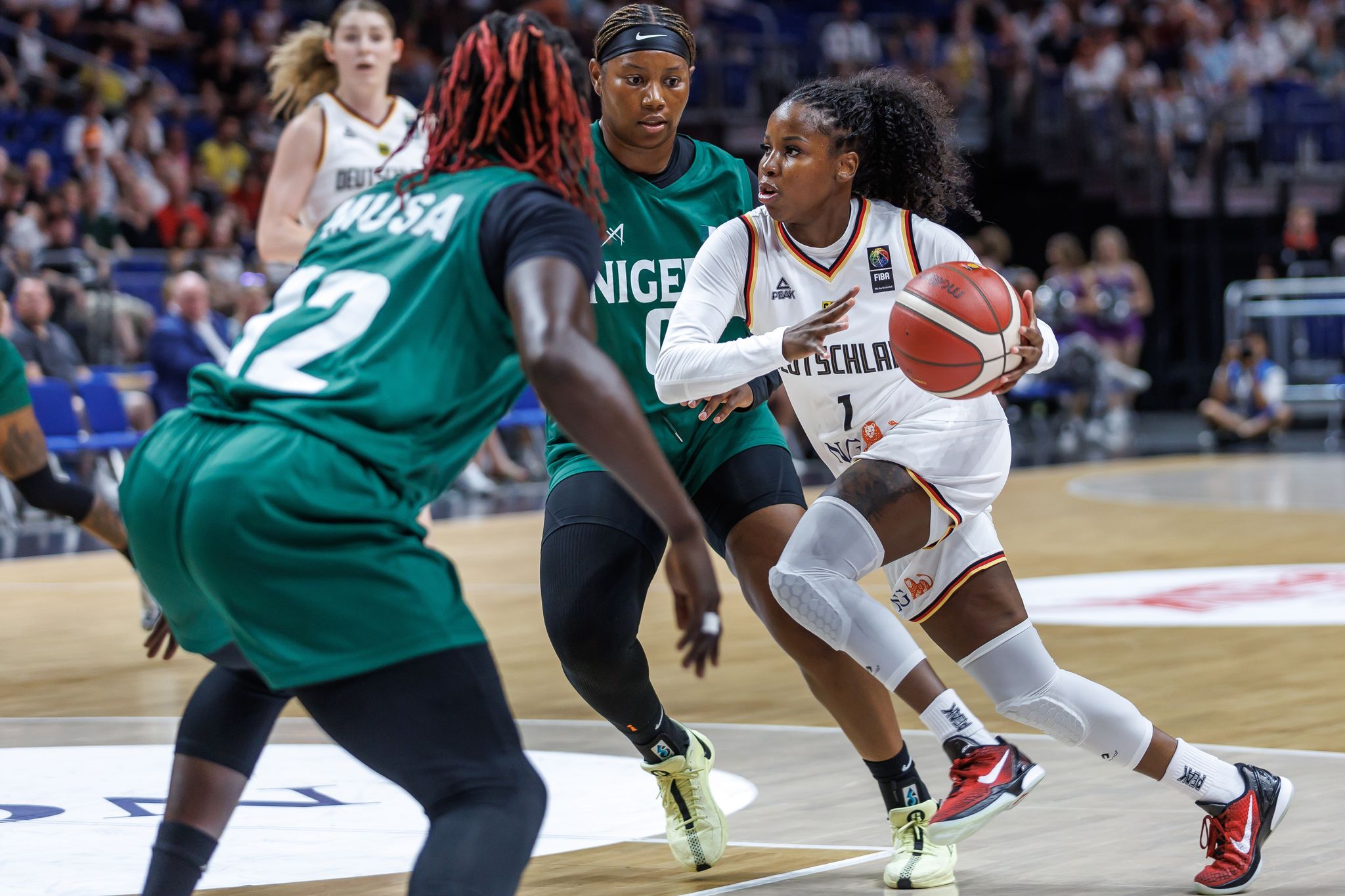 Basketballerinnen siegen ohne Sabally-Schwestern in Berlin