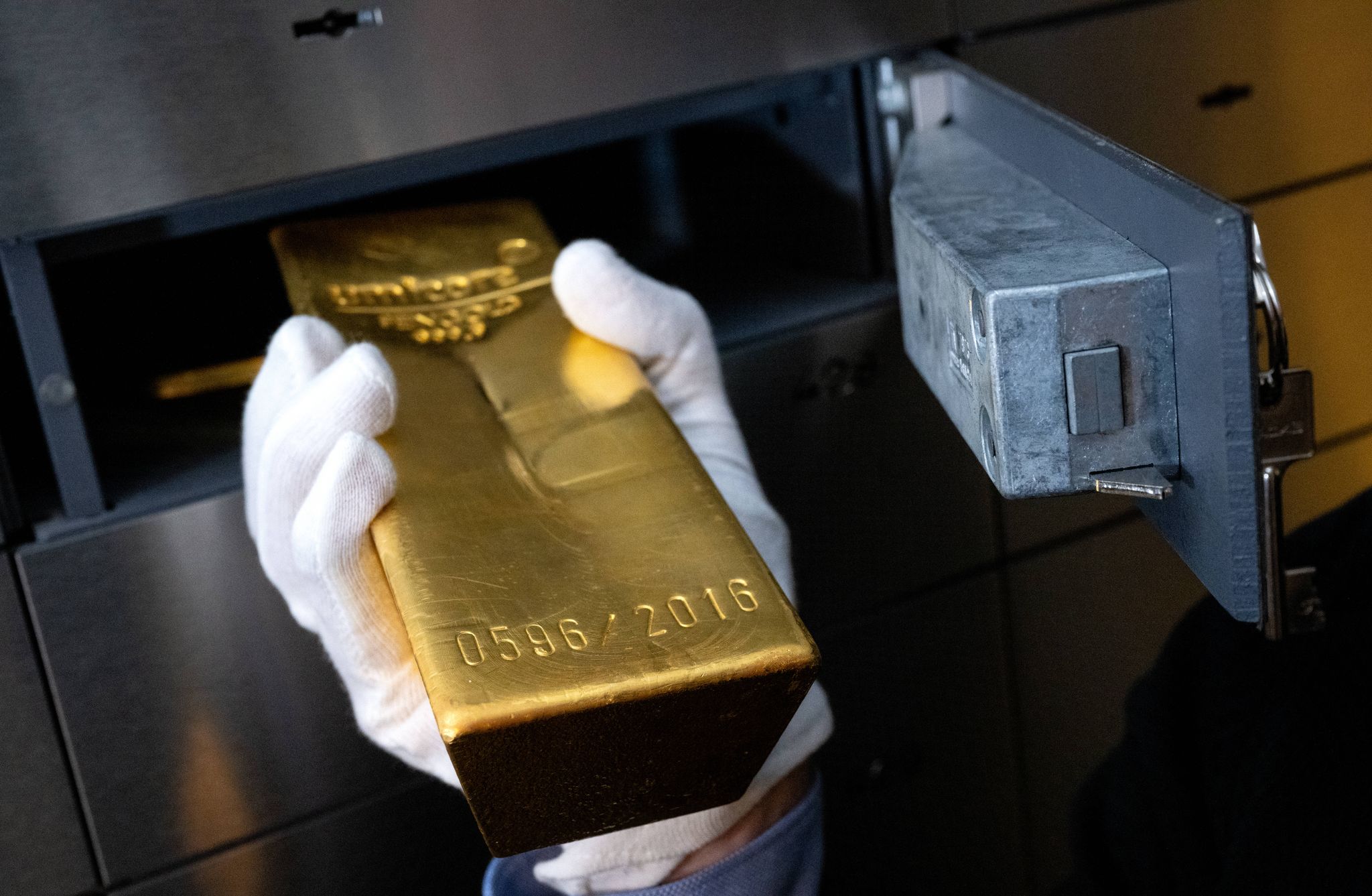 Deutsche Börse: Goldbestand von Anlegern sinkt deutlich