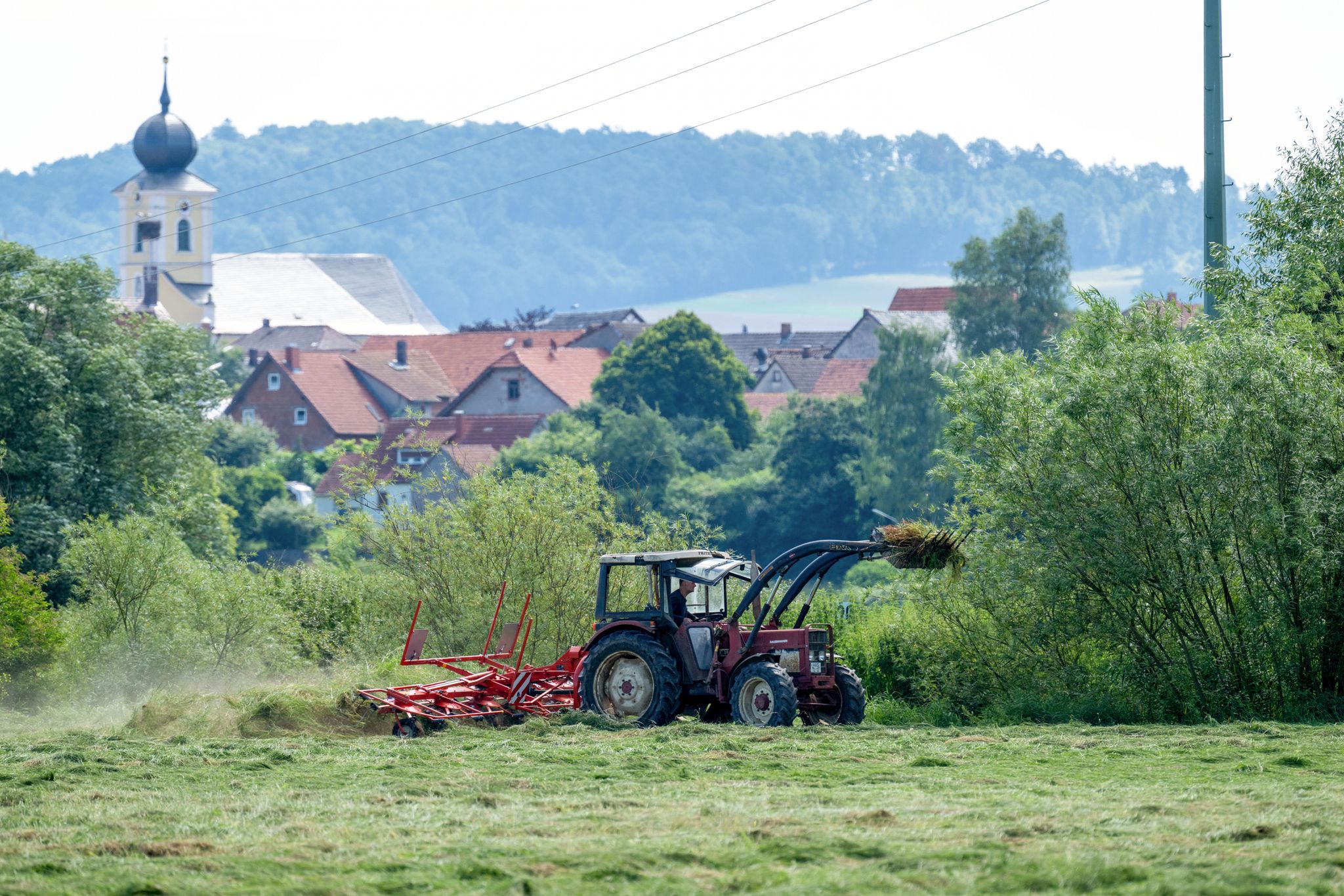 Nachbarn mit Traktor angegriffen – Haftstrafe für Landwirt