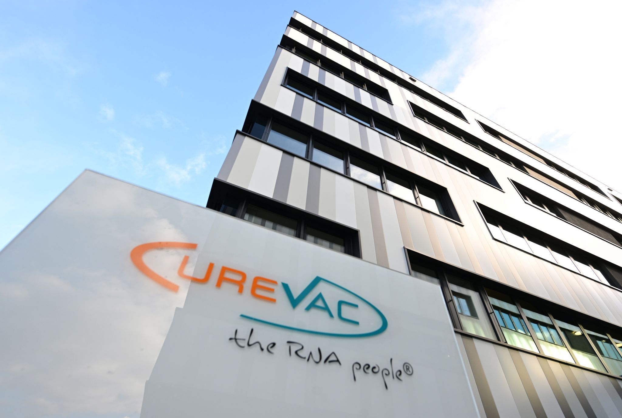 Impfstoff-Firma Curevac streicht fast jede dritte Stelle