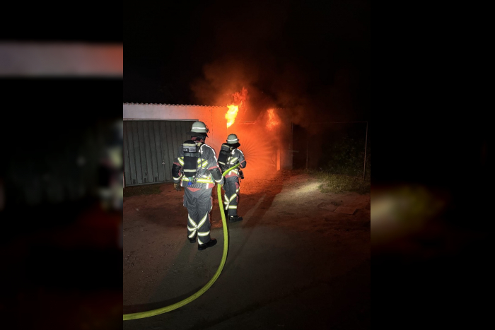 Norderstedt: Brand in Garage im Glashütter Weg