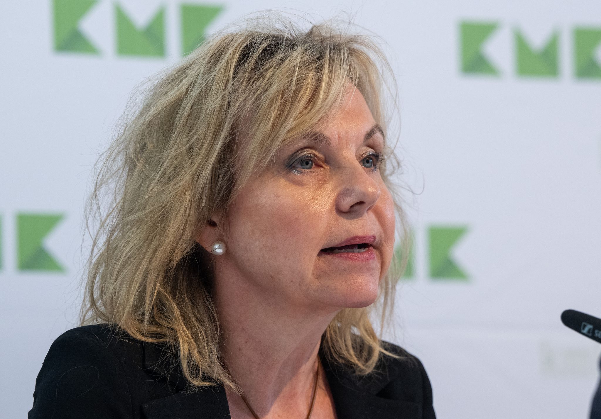 Entlassene Bildungs-Staatssekretärin zieht vor Gericht