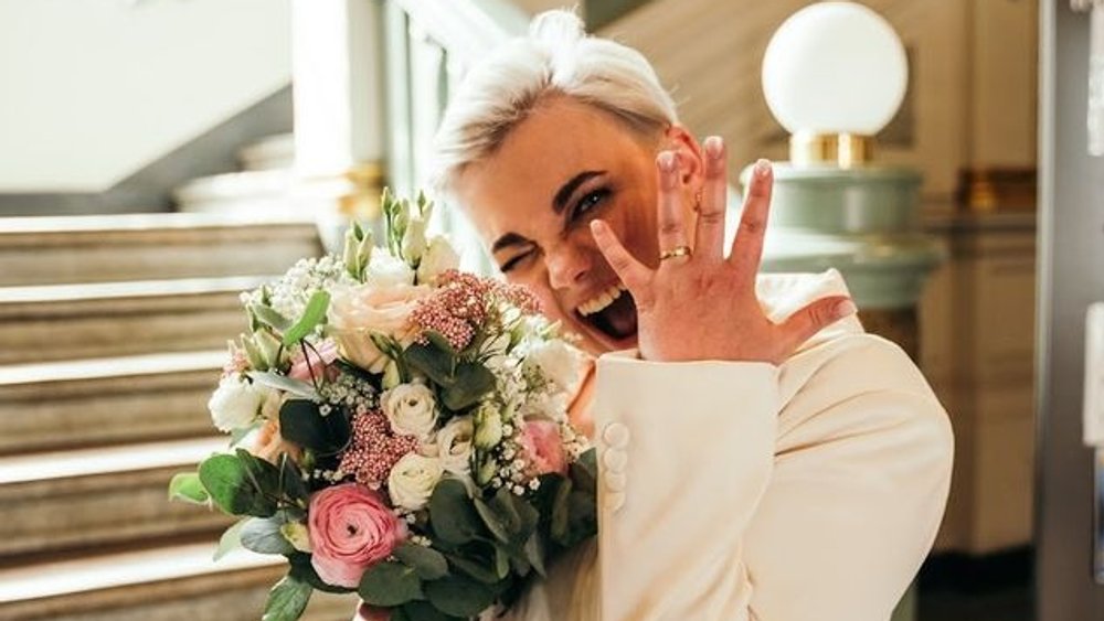 Sängerin Ela Steinmetz: Heimliche Hochzeit vor drei Jahren
