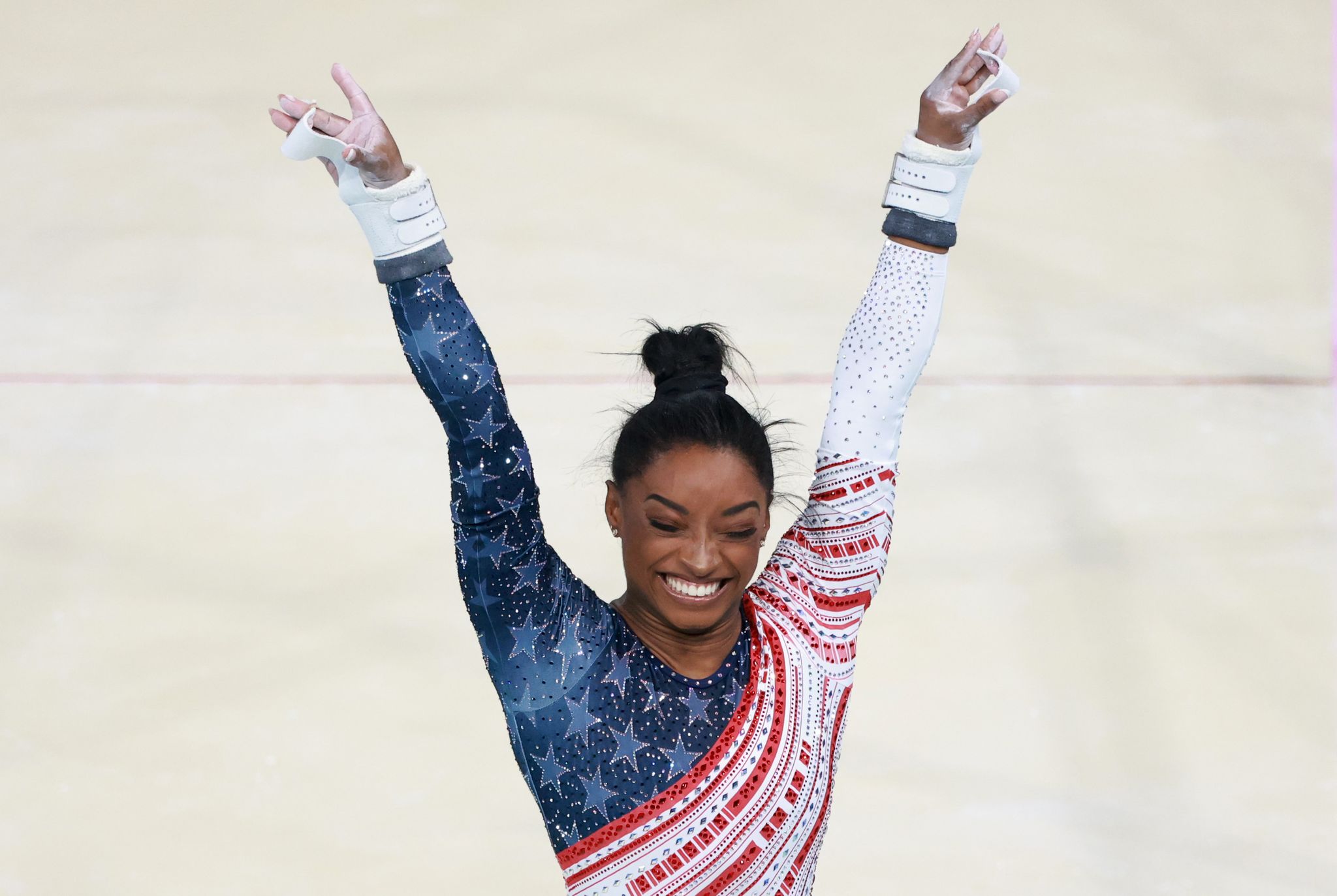 Triumphale Rückkehr: Simone Biles dominiert Team-Wettbewerb in Paris