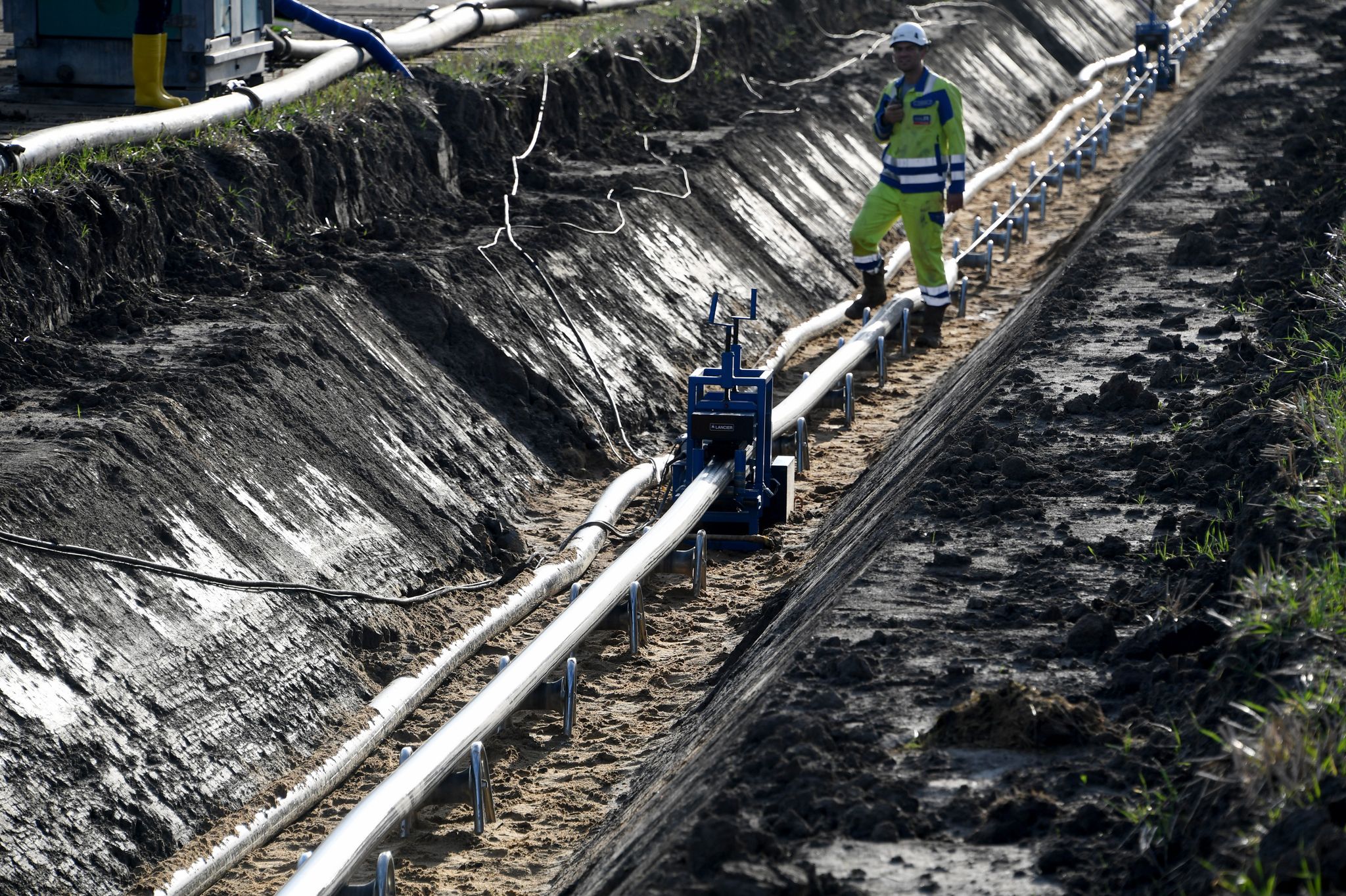 FDP will bei Stromtrassen-Bau Erdkabel vermeiden