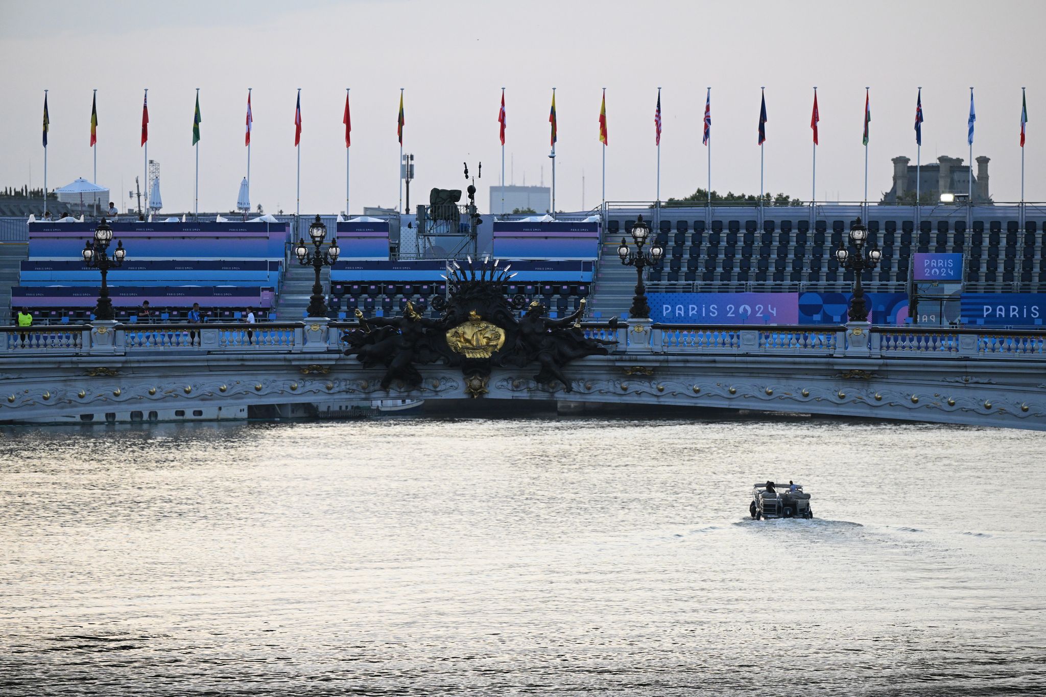 Regennasse Pariser Straßen vereiteln deutsche Triathletinnen bei Olympia