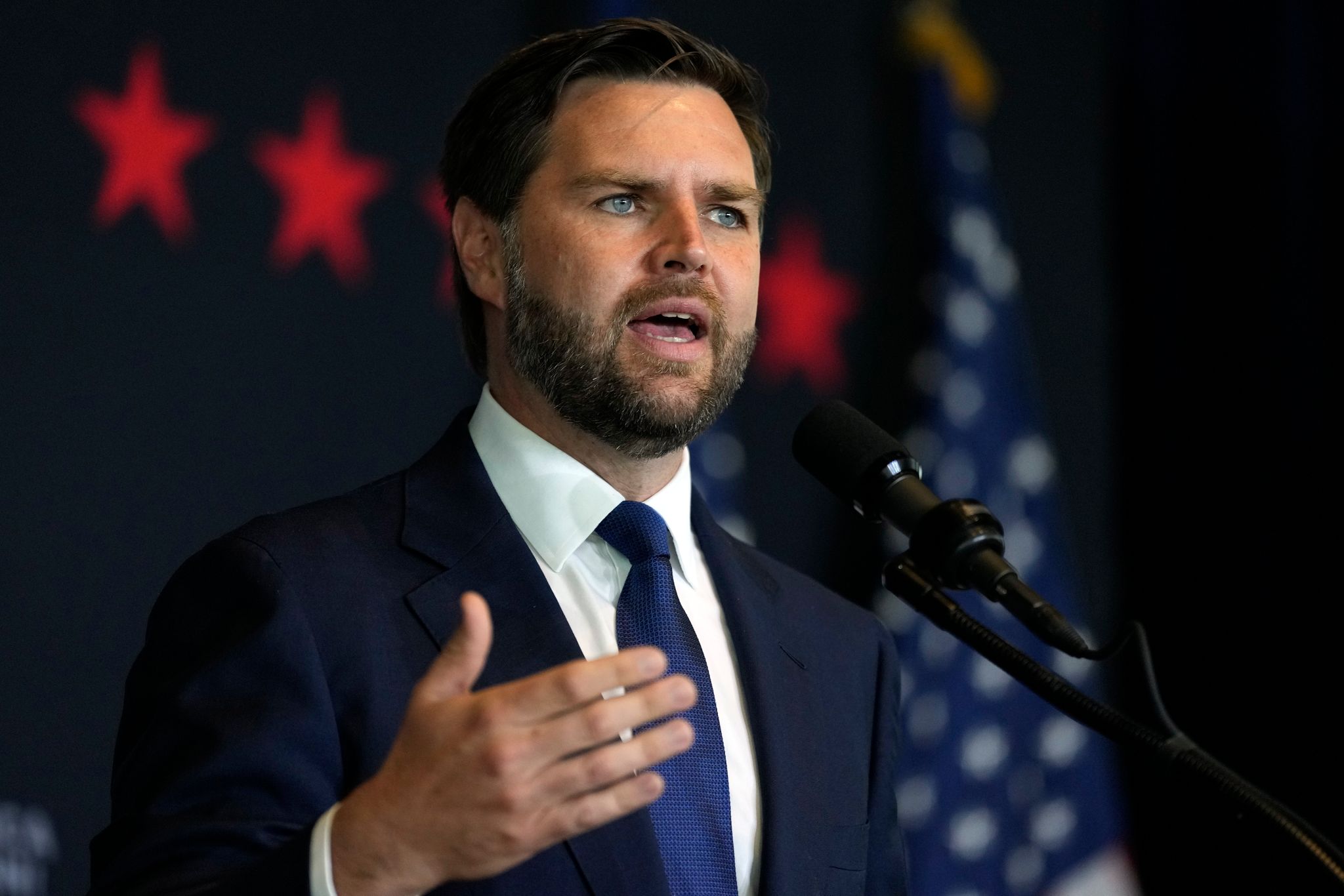 Sanfter Auftritt: J.D. Vance als Trumps Vizepräsidentschaftskandidat