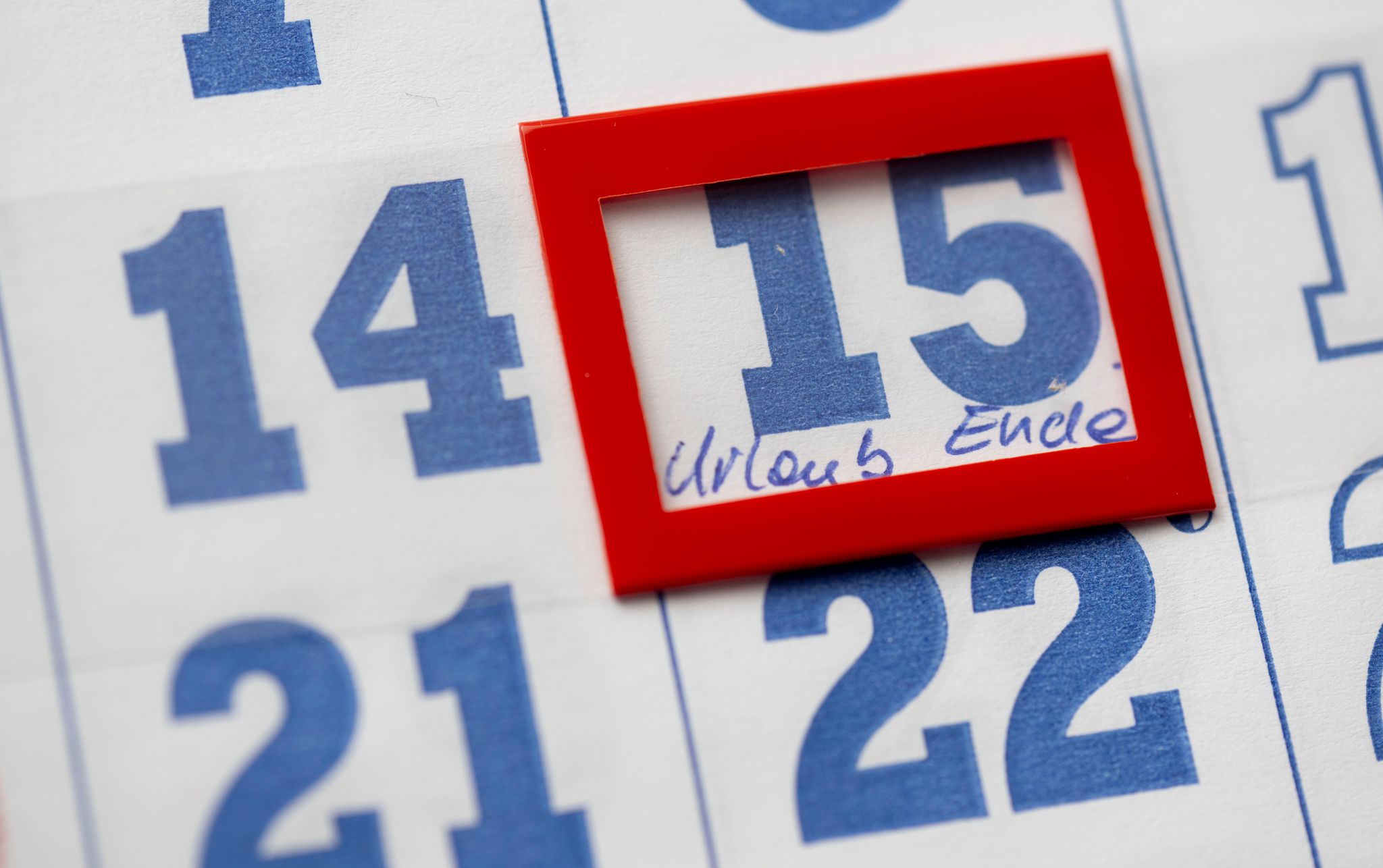 Studie zum Urlaubsverhalten: Zu wenig Distanz zur Arbeit