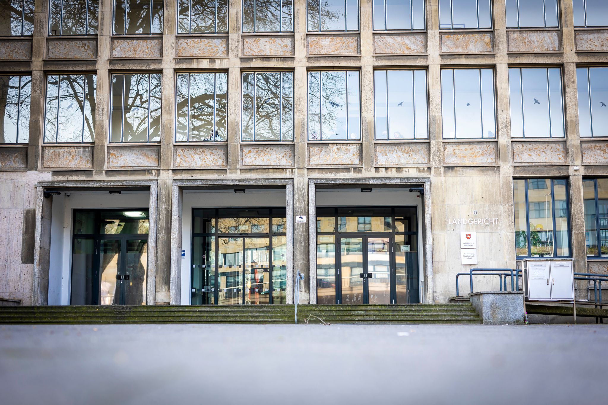 Mordprozess um tödliches Autorennen beginnt erneut