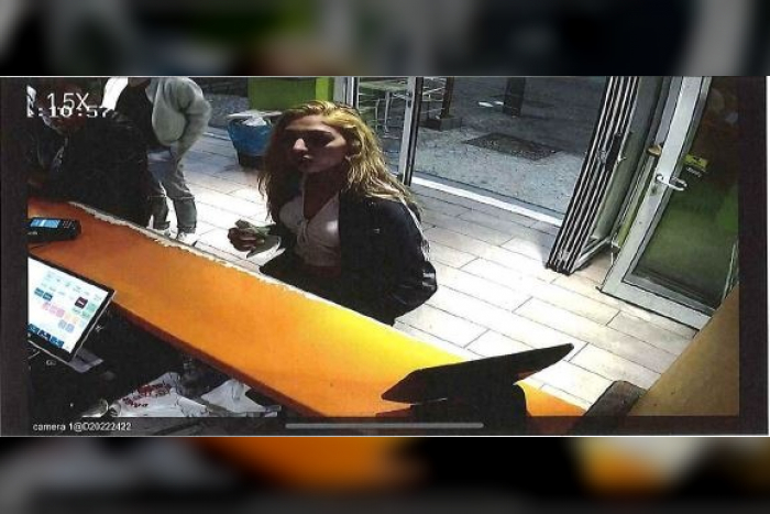Polizei fahndet nach Geldfälscherin