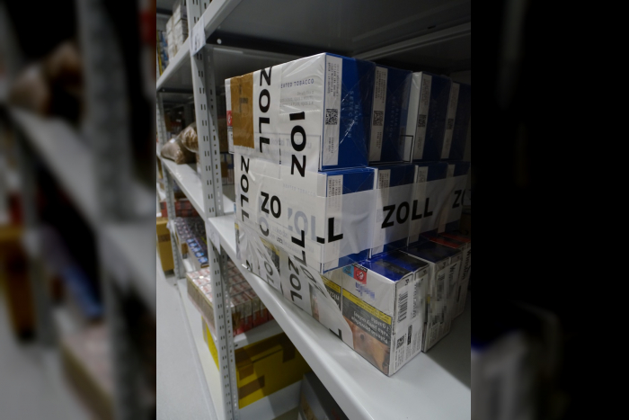Stralsund: Zoll beschlagnahmt große Menge Tabakwaren