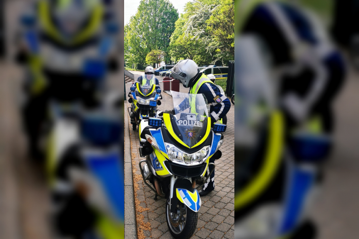 Unfall auf B521: Fahrer verliert Kontrolle