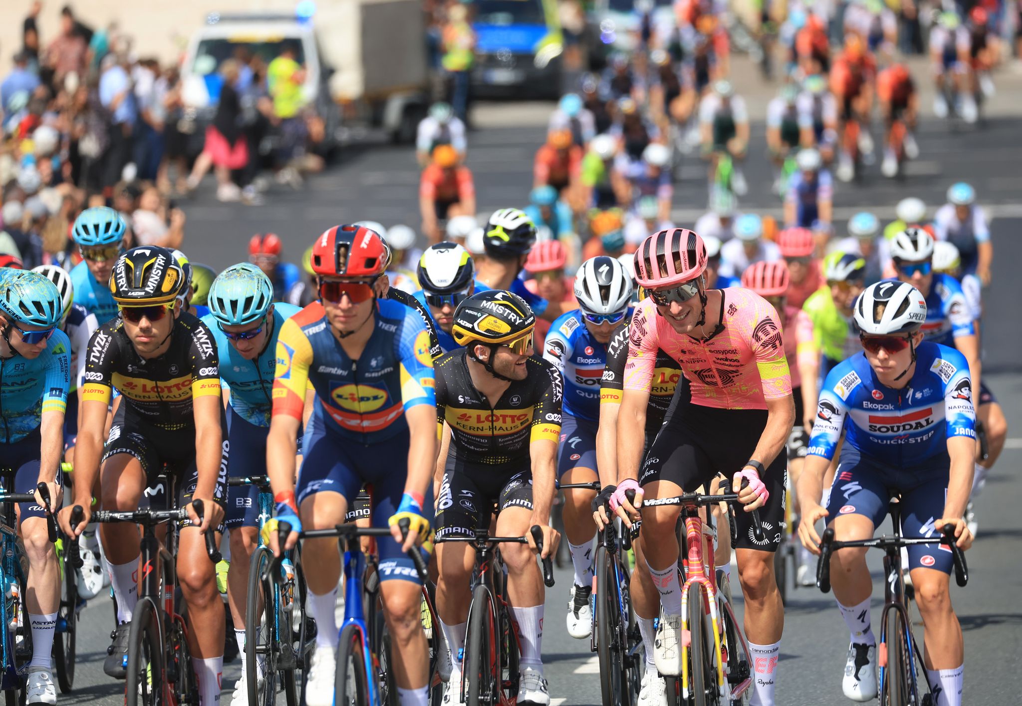 «Beeindruckende Fahrt»: Milan mit nächstem Sieg bei D-Tour
