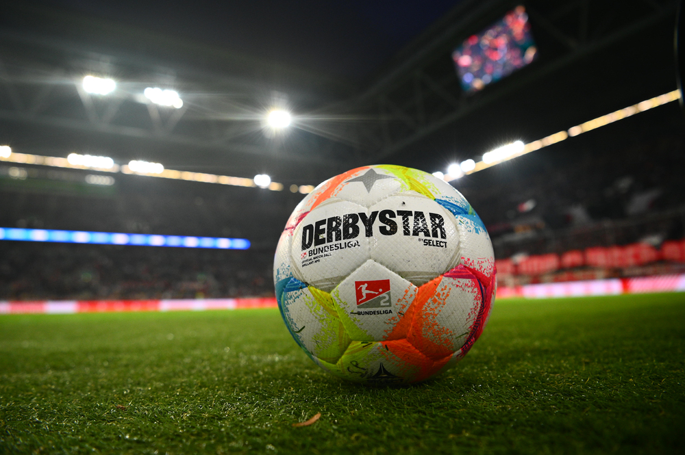 Die Stadien der Bundesliga 2024/25: Orte der Emotionen und Fußballgeschichte